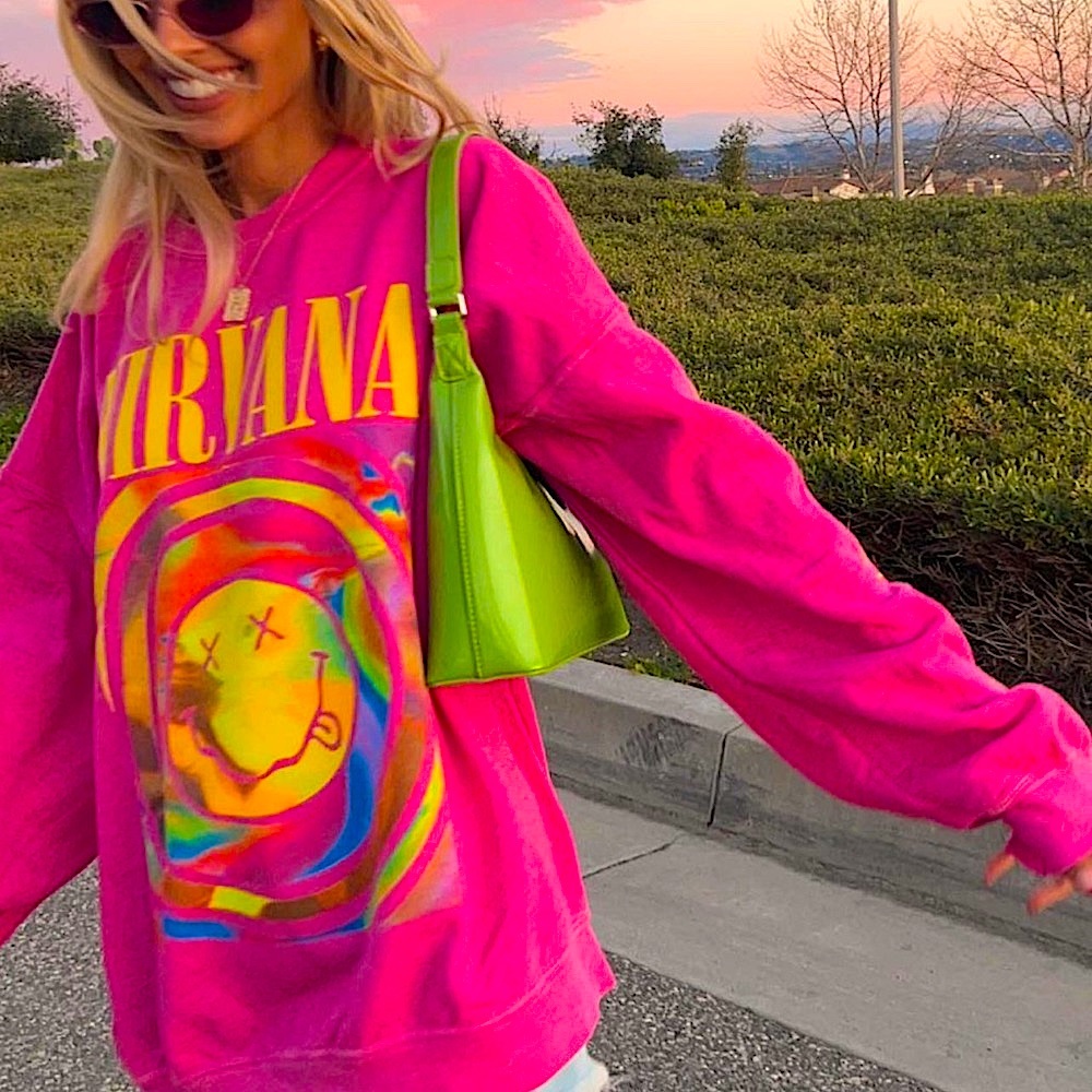 Nirvana Urban Outfitters Sweatshirt 💛🌸